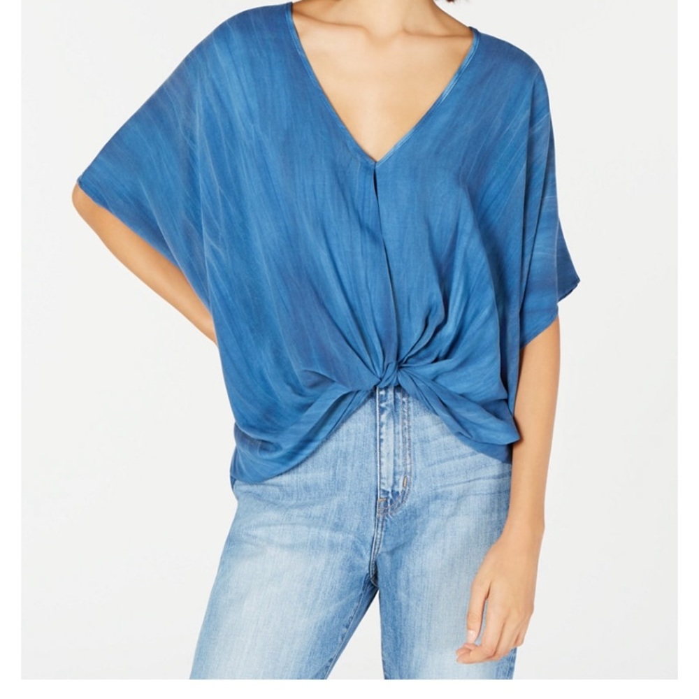 COPY - blouse w/ a front knot detail & dolman sleeves